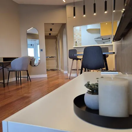Apartament La Colina & *