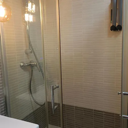 Apartament La Colina & *