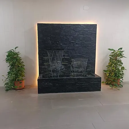 Apartament La Colina & *